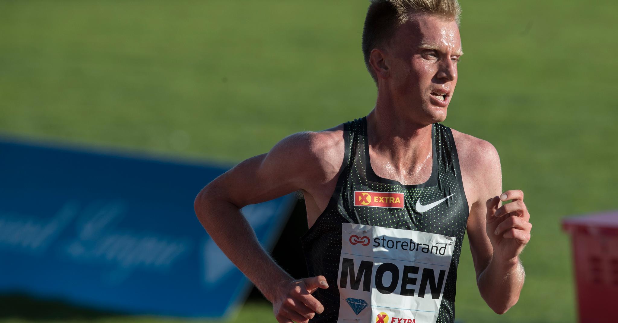 Mislykket rekordforsøk: Sondre Nordstad Moen ønsket å sette norsk rekord på 10000 m under Bislett Games, men kroppen fungerte ikke for langdistanseløperen. Søndag skal han løpe maraton i EM. Oppkjøringen har vært alt annet enn problemfri for trønderen.  
