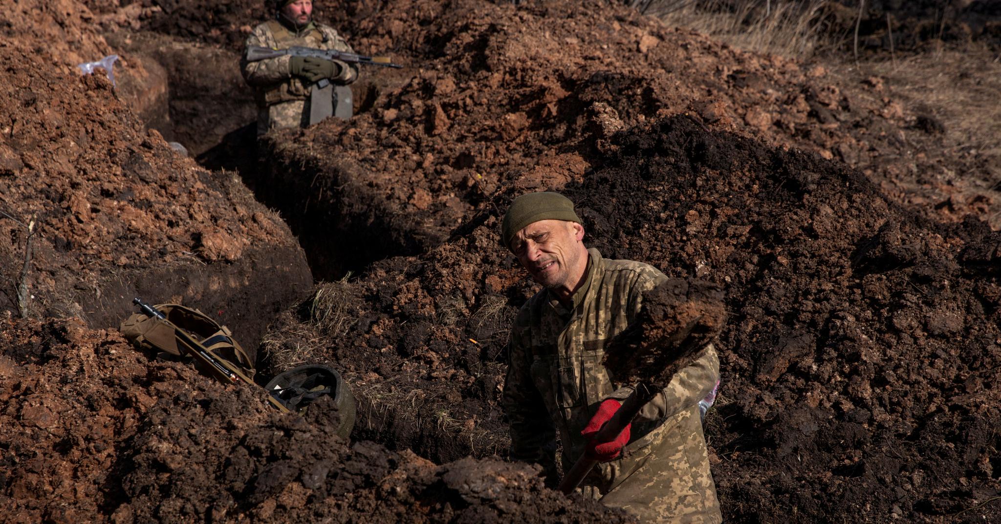 Ukrainas øverste general skal ha ønsket å trekke soldatene ut av Bakhmut. Det skjer ikke nå. 