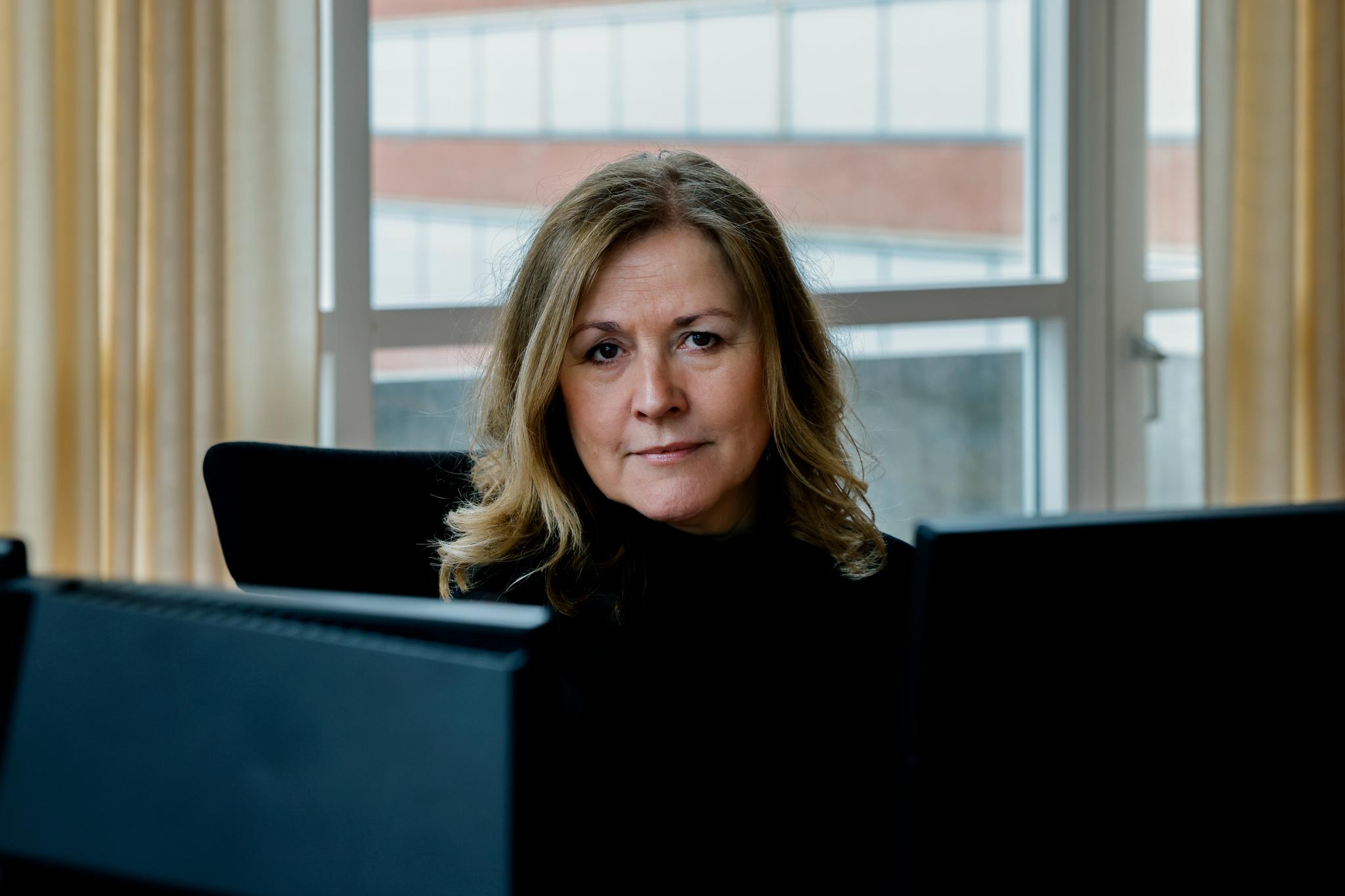 Tone Fairway er rektor på Oslo Handelsgymnasium. Hun tror snakken om at rusbruk er avkriminalisert i Norge og andre land har bidratt til at flere elever enn før ser på narkotika som ufarlig.