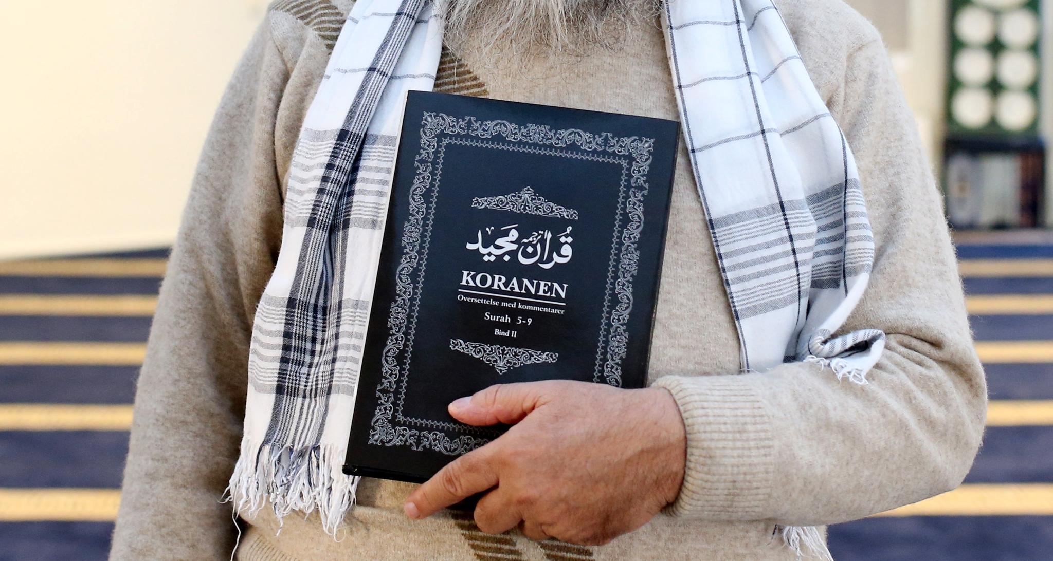 Det ironiske er at retten til å krige i islam utelukkende ble gitt for å beskytte ytrings- og religionsfriheten, skriver Osamah Rajpoot. Bildet viser muslimenes hellige bok, Koranen.