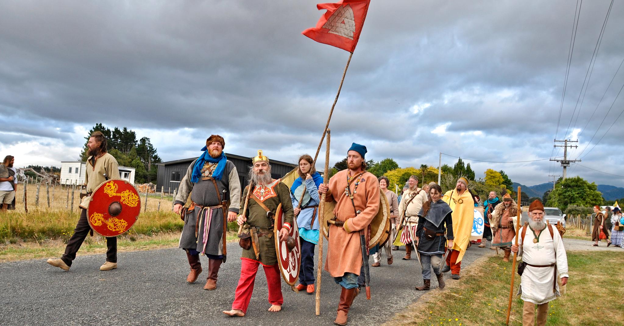 Vikingenes historie og kultur vekker interesse, også på den andre siden av jordkloden. Noen av de ivrigste gikk i opptog under festivalen i Norsewood. 
