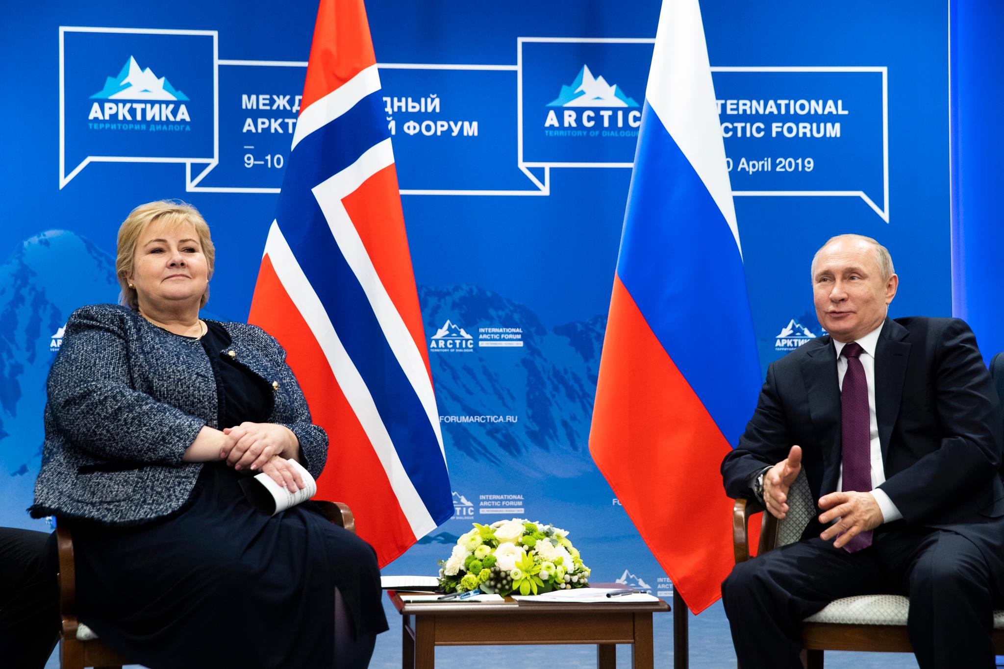 Statsminister Erna Solberg i møte med Russlands president Vladimir Putin i april 2019.