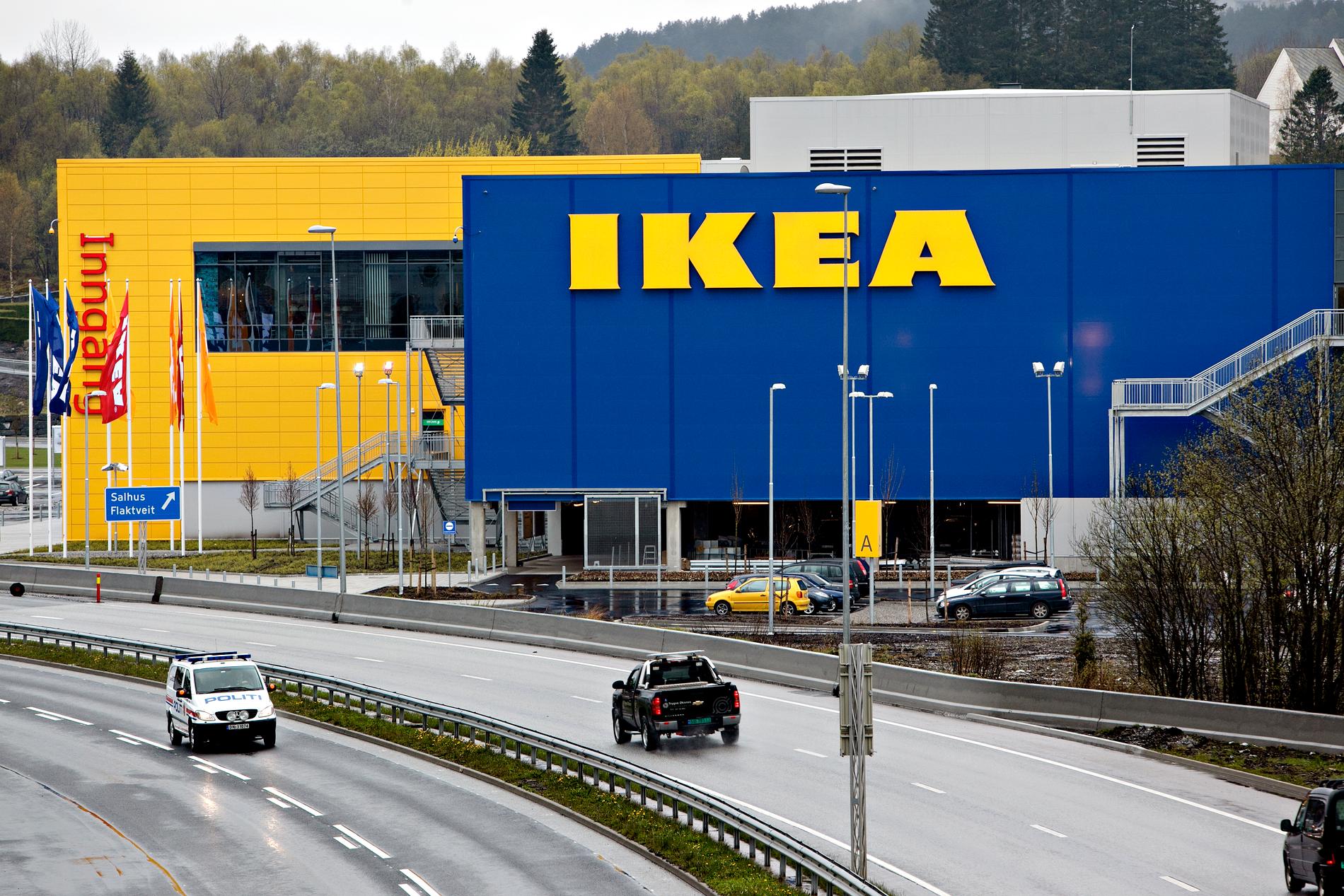 MANGLENDE MERKING: IKEA tilbakekaller to sjokoladeprodukter på grunn av uspesifisert innhold av melk og hasselnøtter.