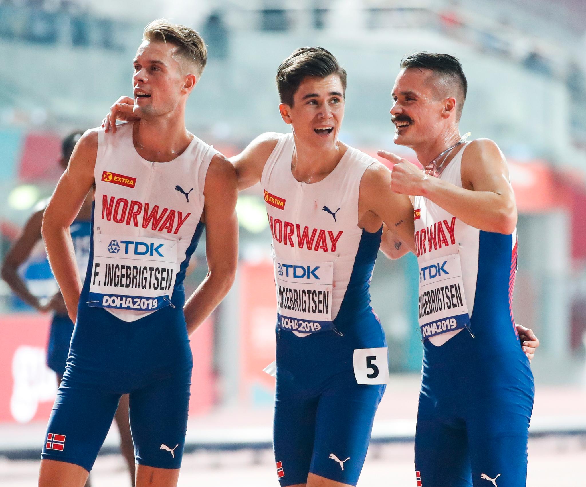 Henrik, Jakob og Filip Ingebrigtsen løper på Bislett 11. juni. Her er brødrene etter VM-finalen på 5000 meter i Doha i fjor høst.