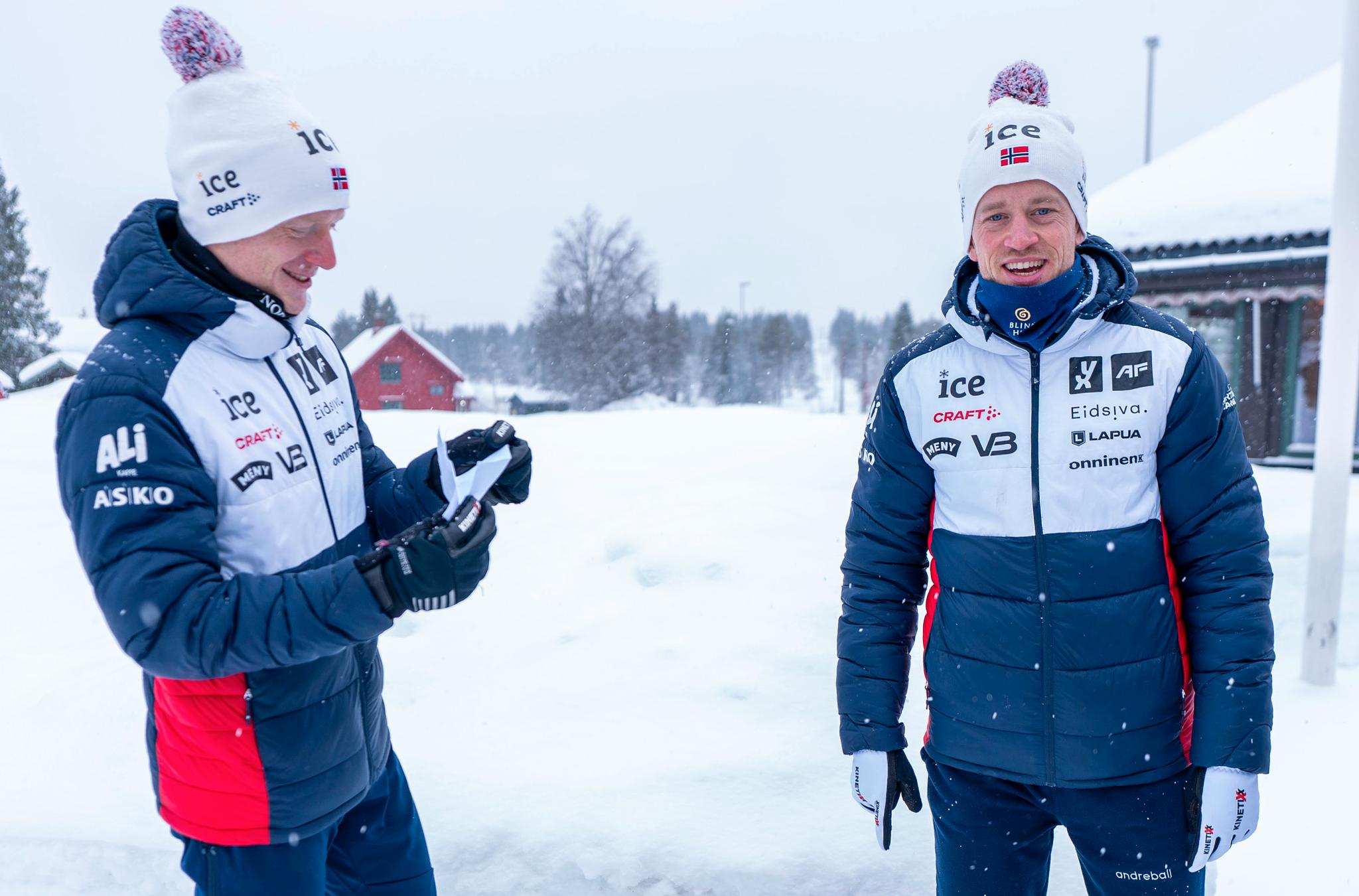 RUSSISK KJEFT: Johannes Thingnes Bø (til venstre) og Tarjei Bø får gjennomgå i Russland rett før VM i skiskyting starter.