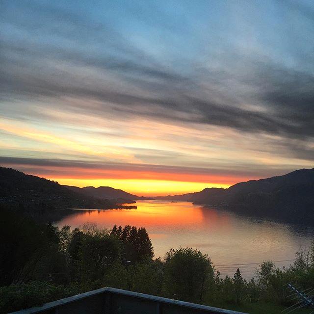 Ny kveld - ny solnedgang. Foto: Katrine Amundsen Tunestveit