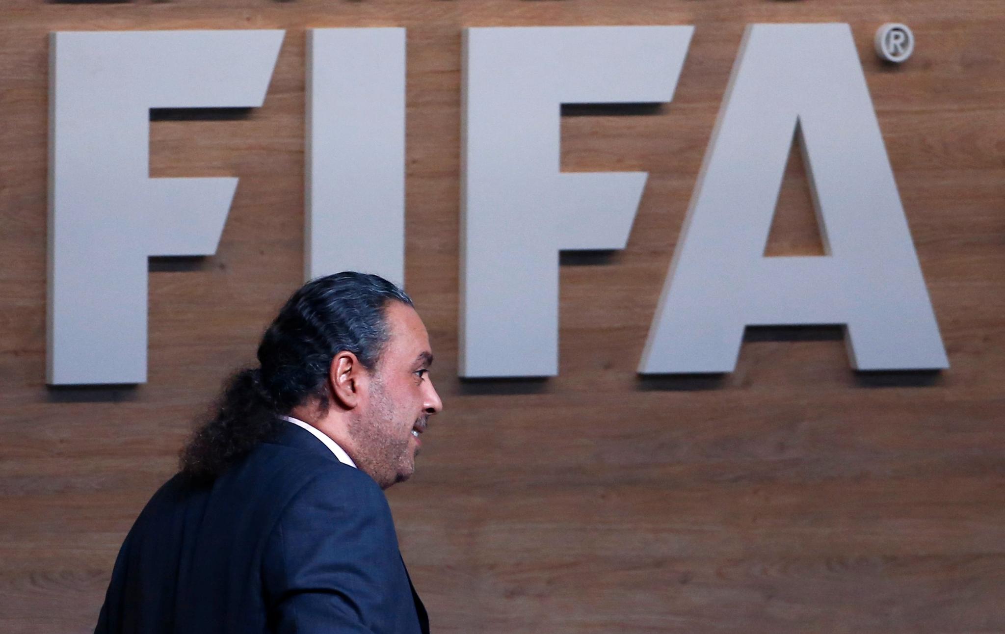 Sjeik Ahmad har nå gitt fra seg rollen som medlem i FIFA-rådet.