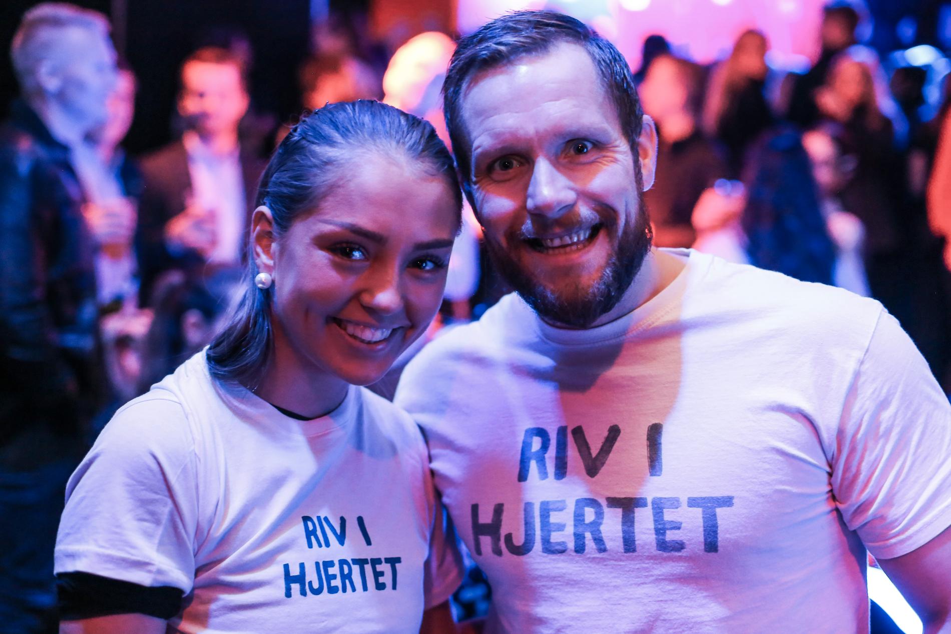 Nathalie Andreassen og Vegard Tønder Pettersen legger ikke skjul på at de er store tilhengere av Sondre Justad, noe de har vært siden de hørte debutalbumet i 2015.