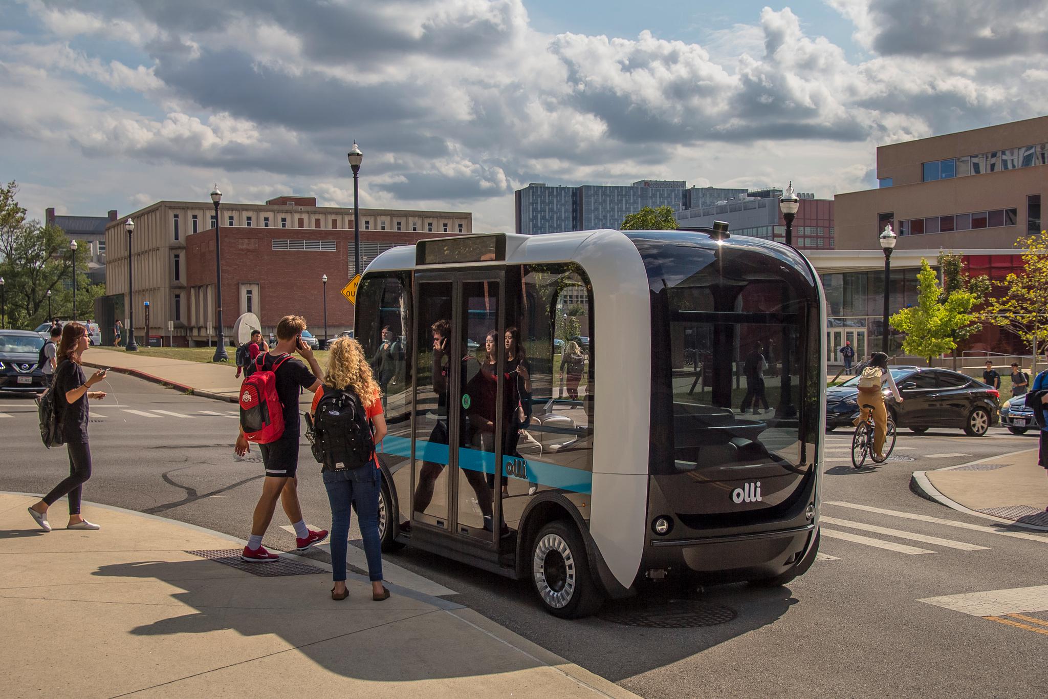 Det amerikanske selskapet Local Motors har utviklet den selvkjørende bussen Olli som er en av bussene som kan komme til Oslo om kort tid. 