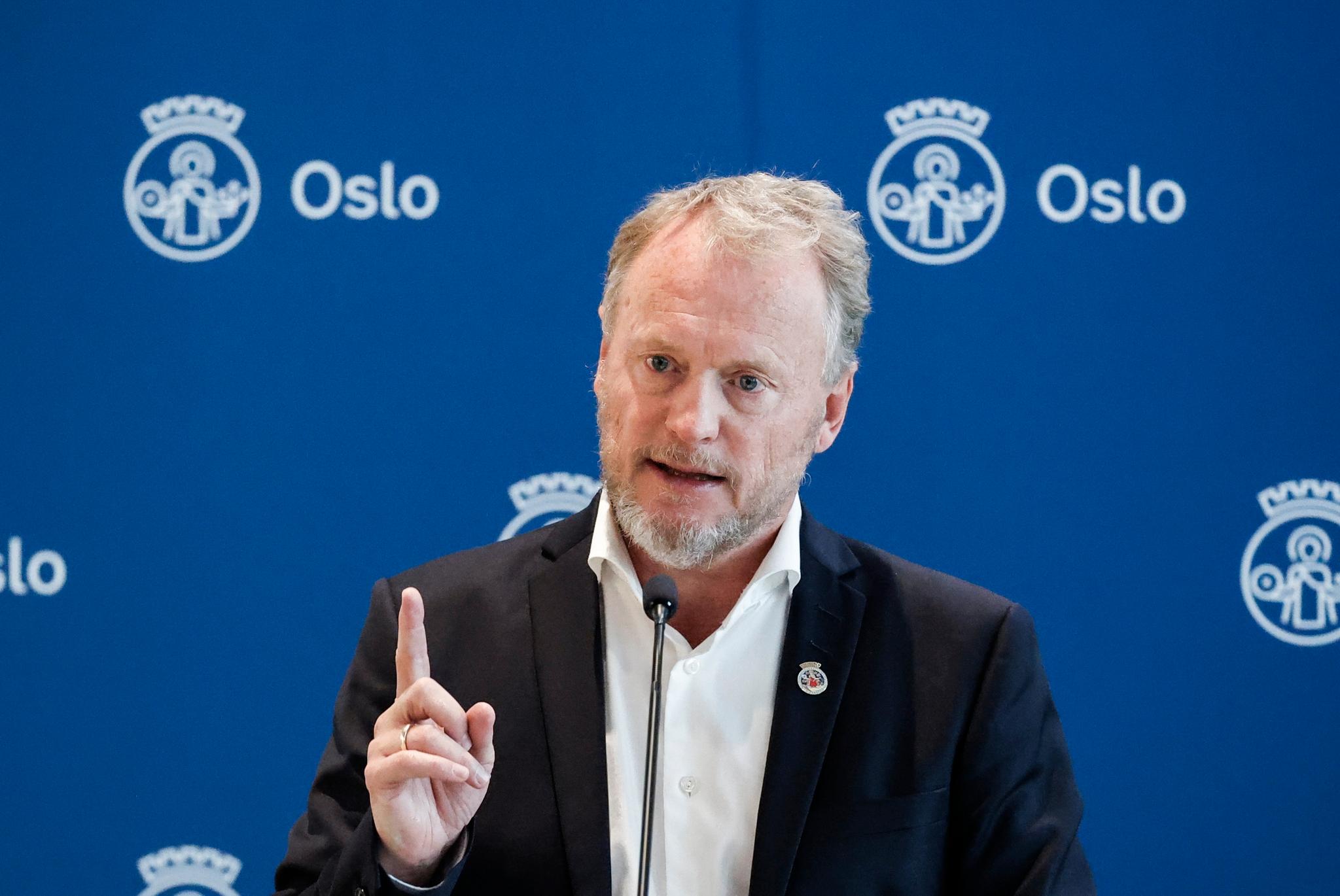 Byrådsleder Raymond Johansen (Ap) kan ikke love store lettelser når det onsdag skal orienteres om de videre koronatiltakene for Oslo.