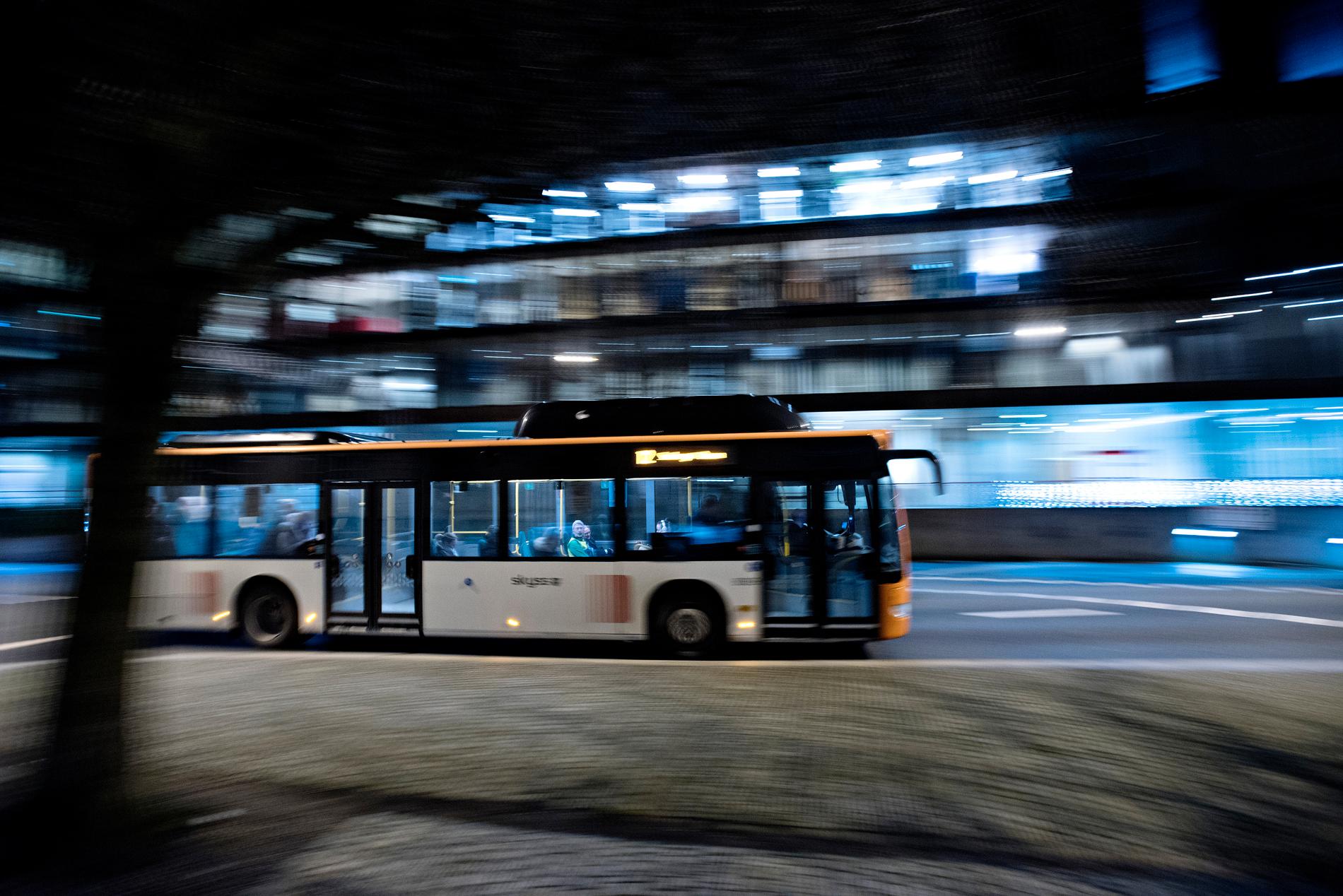 MANGEL: Tide trenger stadig flere bussjåfører i Hordaland som følge av økende etterspørsel. 