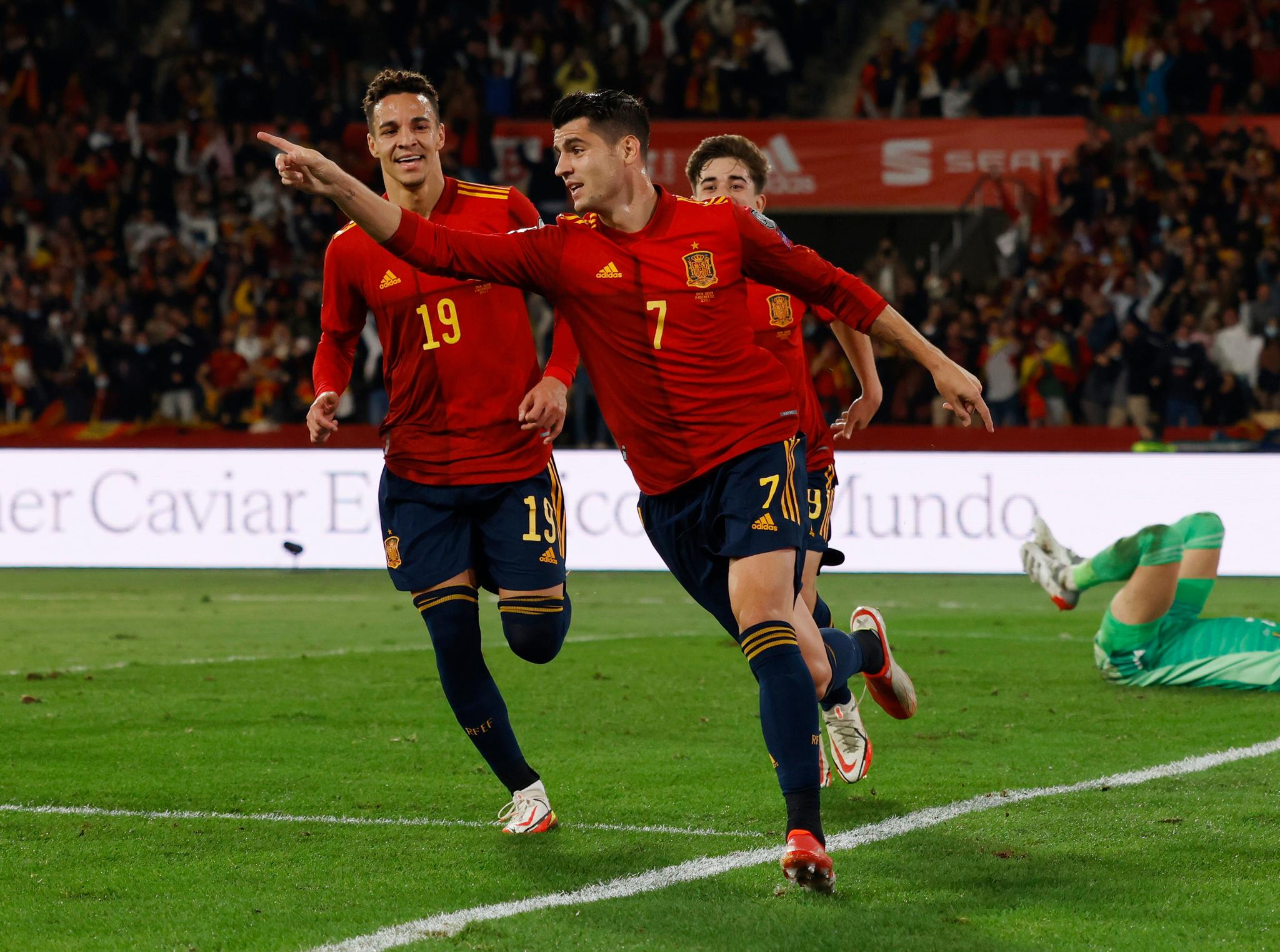 SPANSK HELT: Alvaro Morata fjernet all tvil og sementerte Spanias VM-plass.