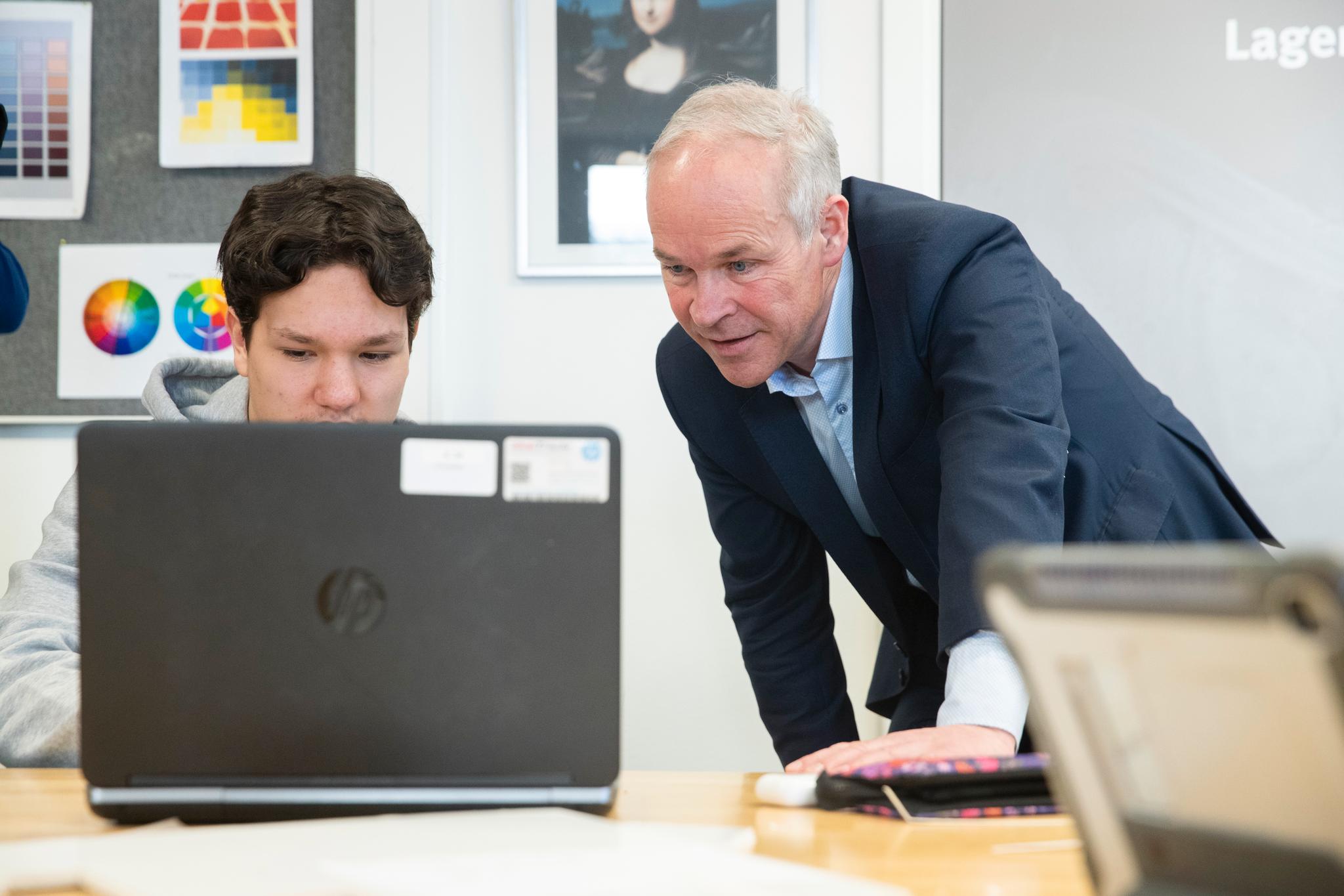 Jan Tore Sanner (H) er kunnskaps- og integreringsminister