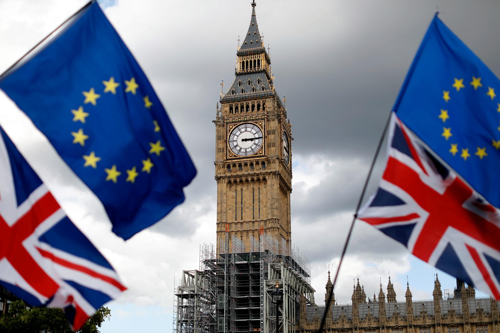 31. januar går Storbritannia formelt ut av EU. Da blir det slutt på at EU-flaggene skal vaie rundt symboltunge Big Ben.