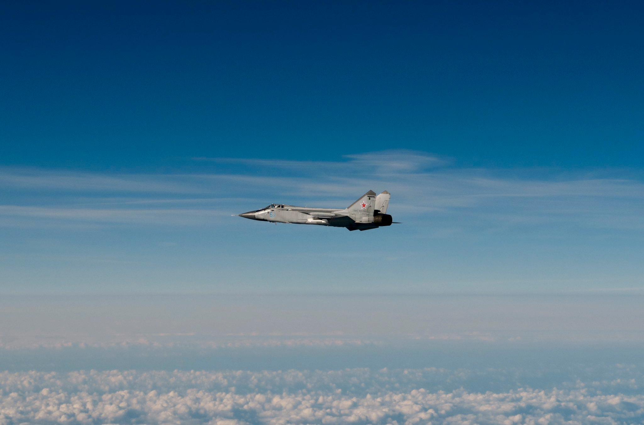 Nato bekrefter russiske fly over Estland. Russland nekter.