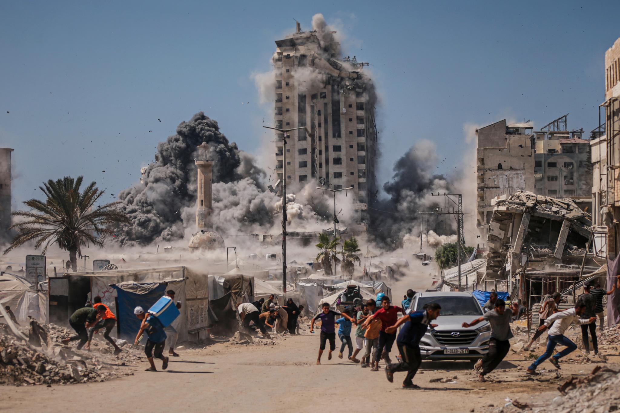 Nytt israelsk angrep mot høyblokk i Gaza by