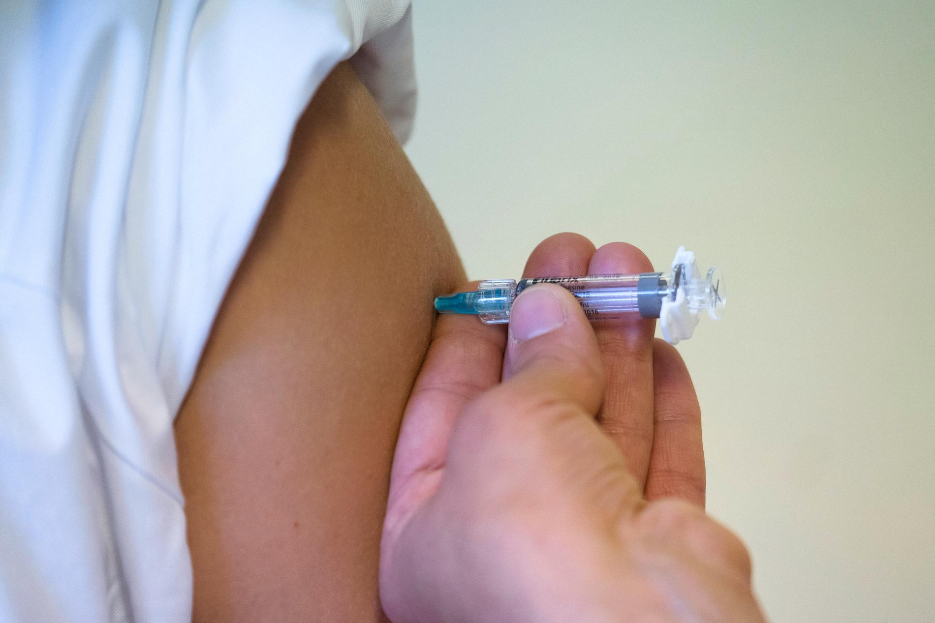  HALVPARTEN AV DOSENE BRUKT: Frem til 12. desember var over 351.000 personer vaksinert mot influensa. Det er ca halvparten av dosene som er sendt ut.