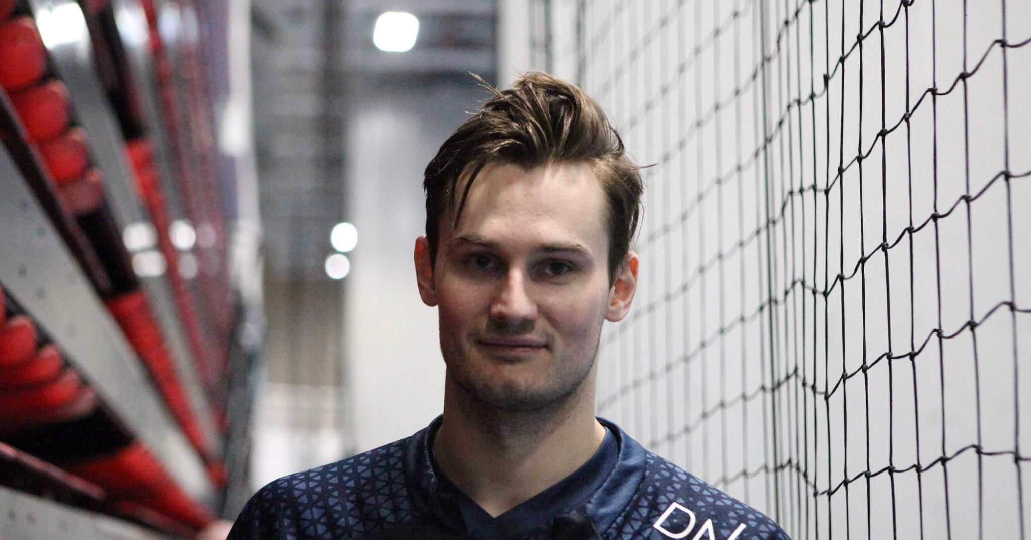 Magnus Abelvik Rød pådro seg et brudd i foten i januar, og har ikke kunnet spille for Kolstad siden. Nå rekker han de viktigste sluttspillkampene.