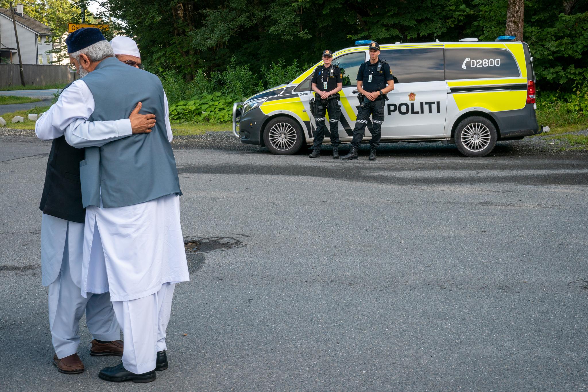 Al-Noor-moskeen i Bærum ble angrepet i fjor. Philip Manshaus ble overmannet av to eldre menn i moskeen før han rakk å forårsake alvorlig fysisk skade.