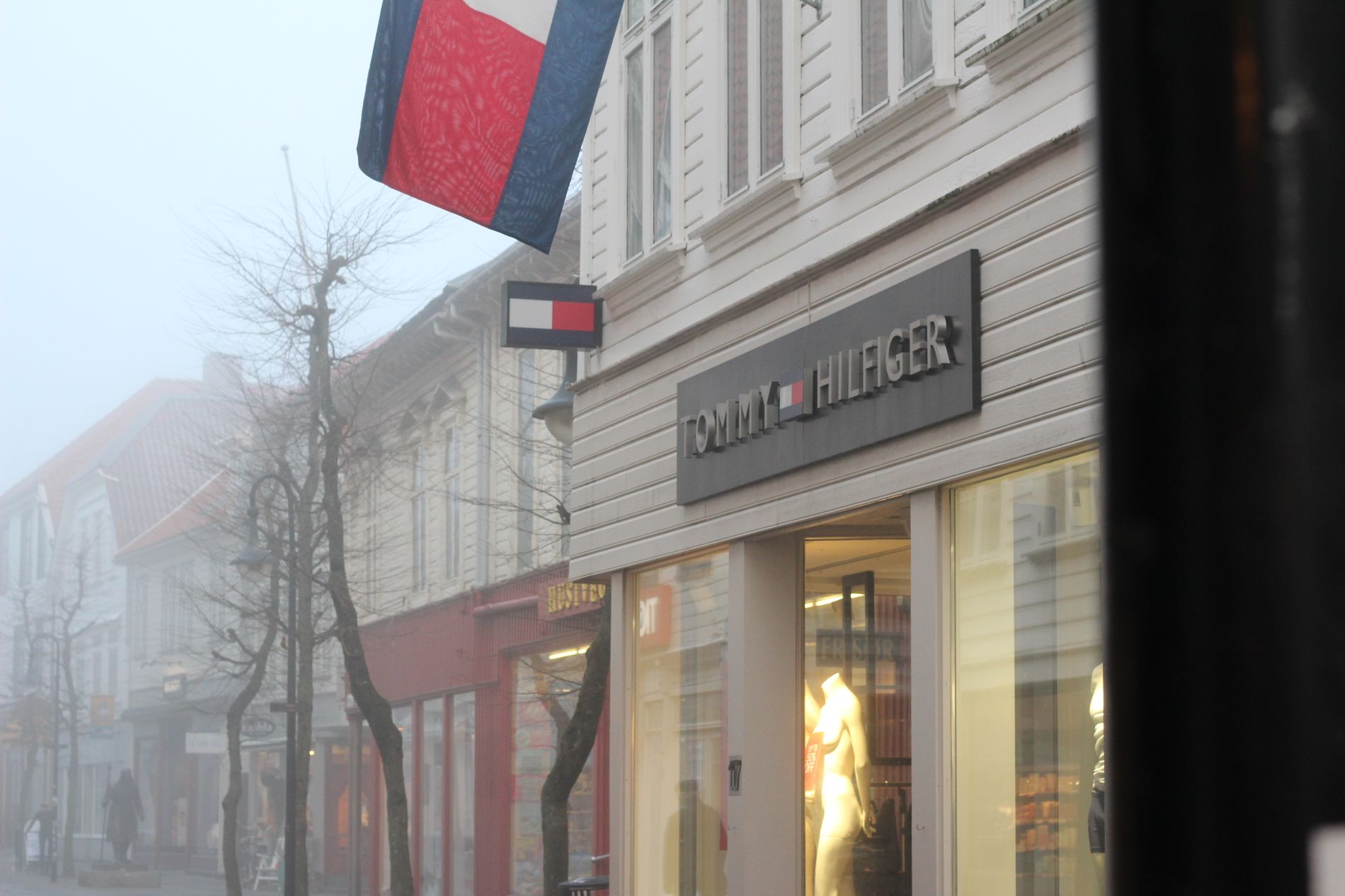 LEGGER NED: Tommy Hilfiger-butikken i Østervåg er konkurs.